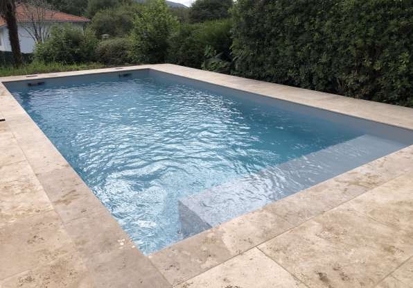 Rénovation d'une piscine au Pays Basque